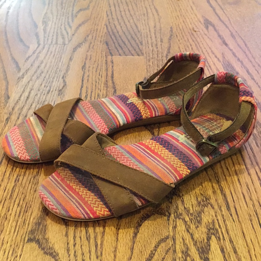 Toms ankle strap sandals